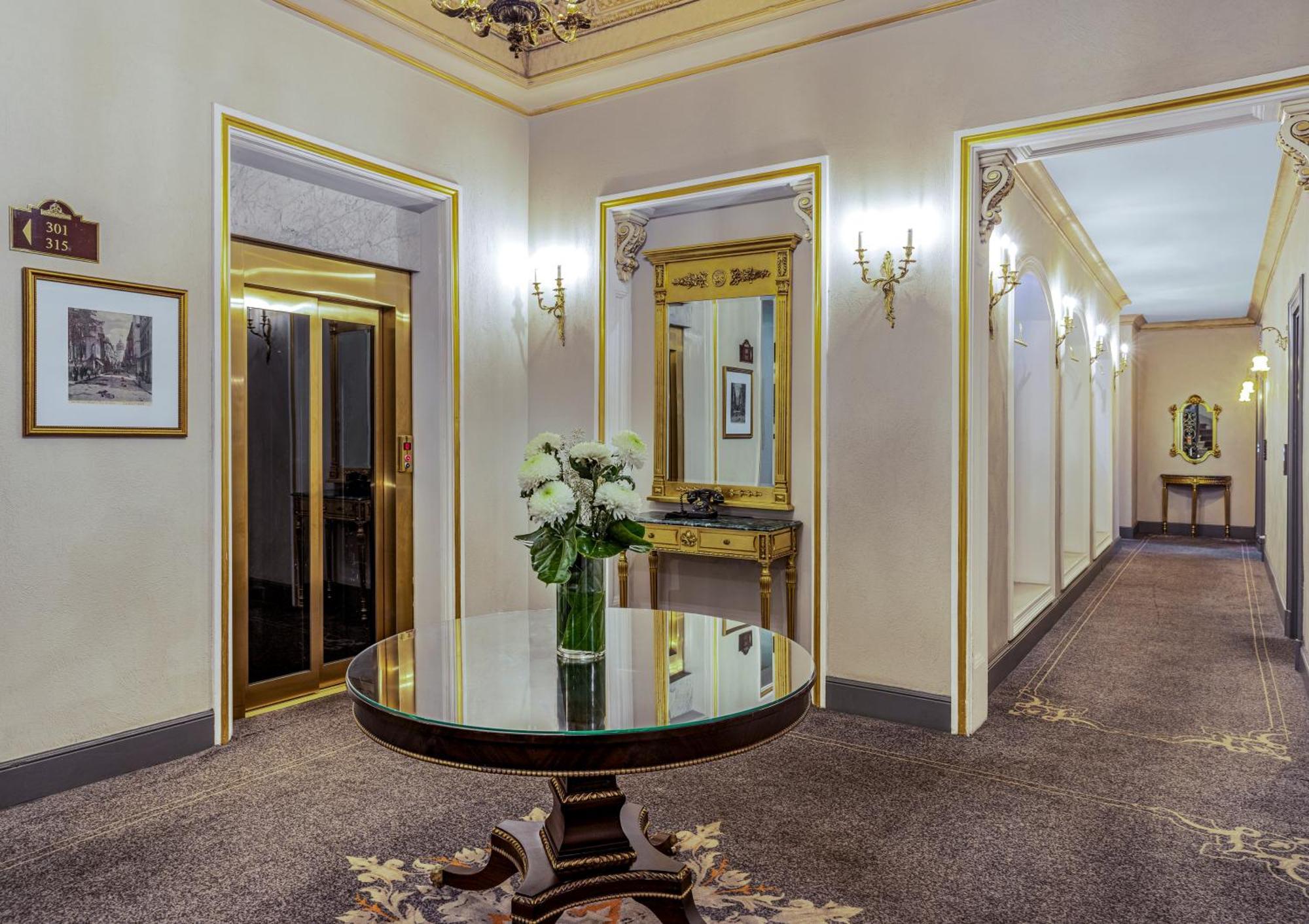 Palazzo Donizetti - Special Class