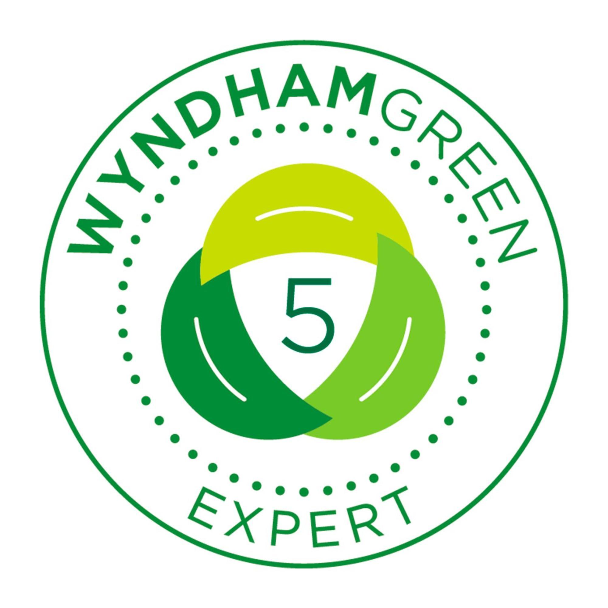 Wyndham Grand Europe 5*
