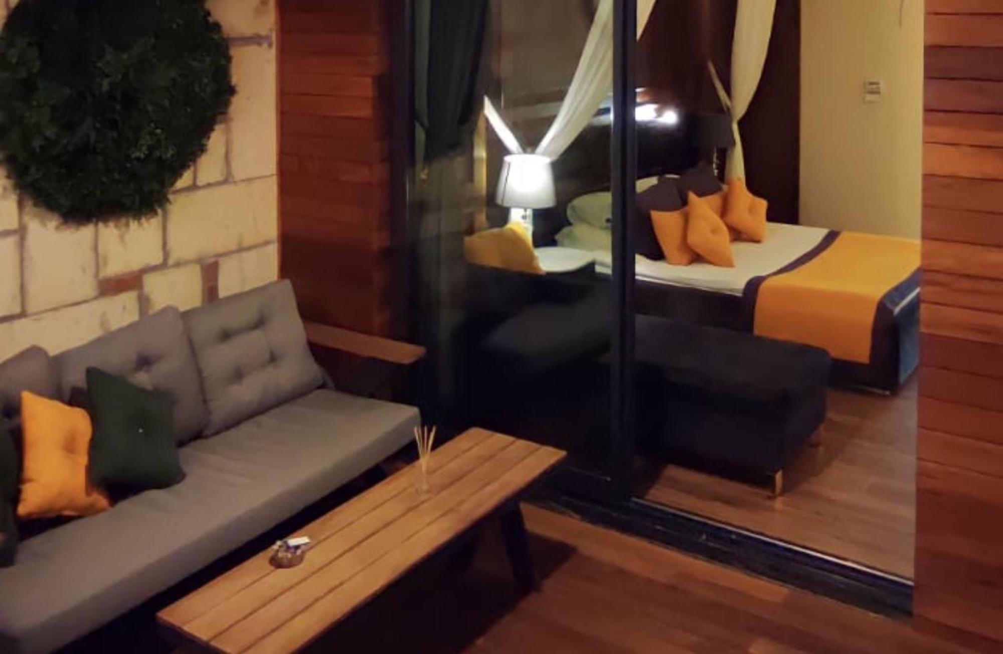 Hotel Tnr & 3*