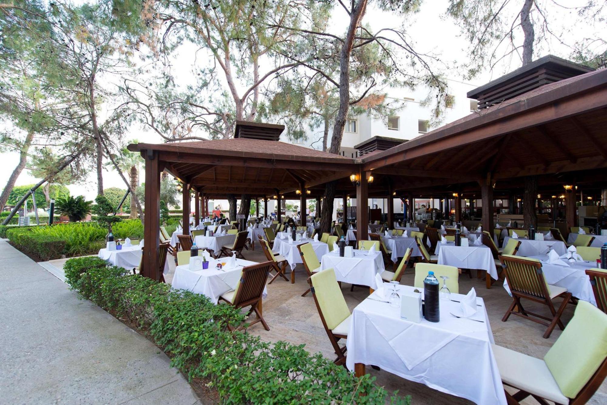 Seven Seas Life Hotel