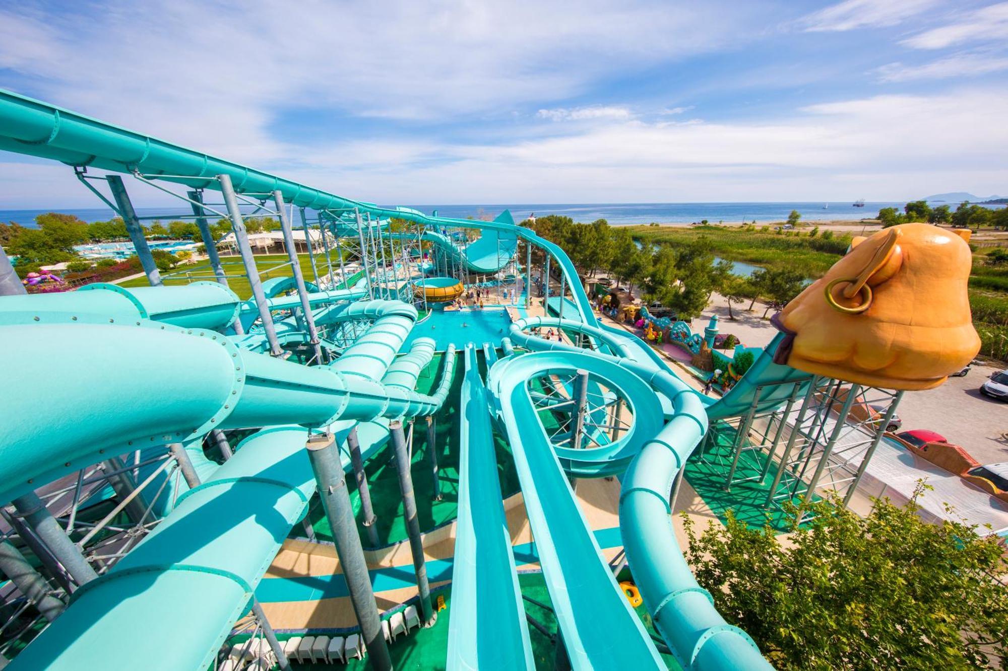 Daima Biz - Dolusu Aquapark Access Hotel