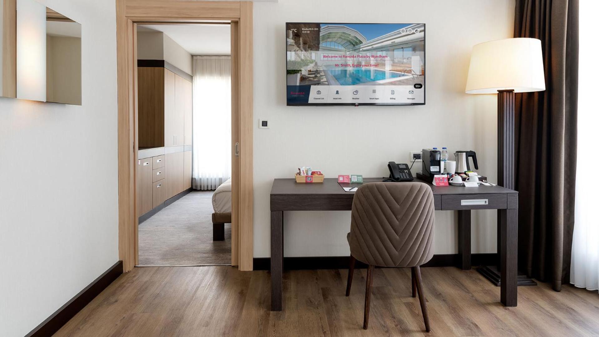 Ramada Plaza By Wyndham City Center (adults Only) 5*