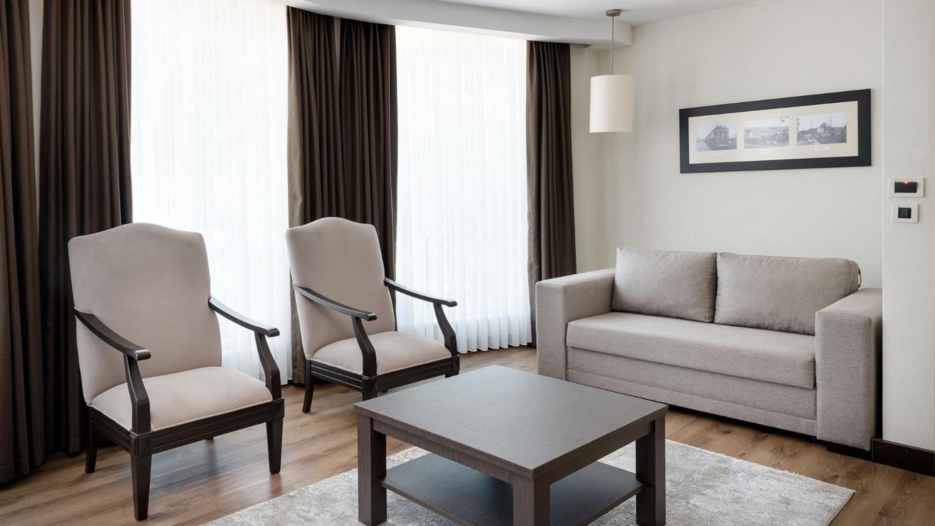 Ramada Plaza By Wyndham City Center (adults Only) 5*