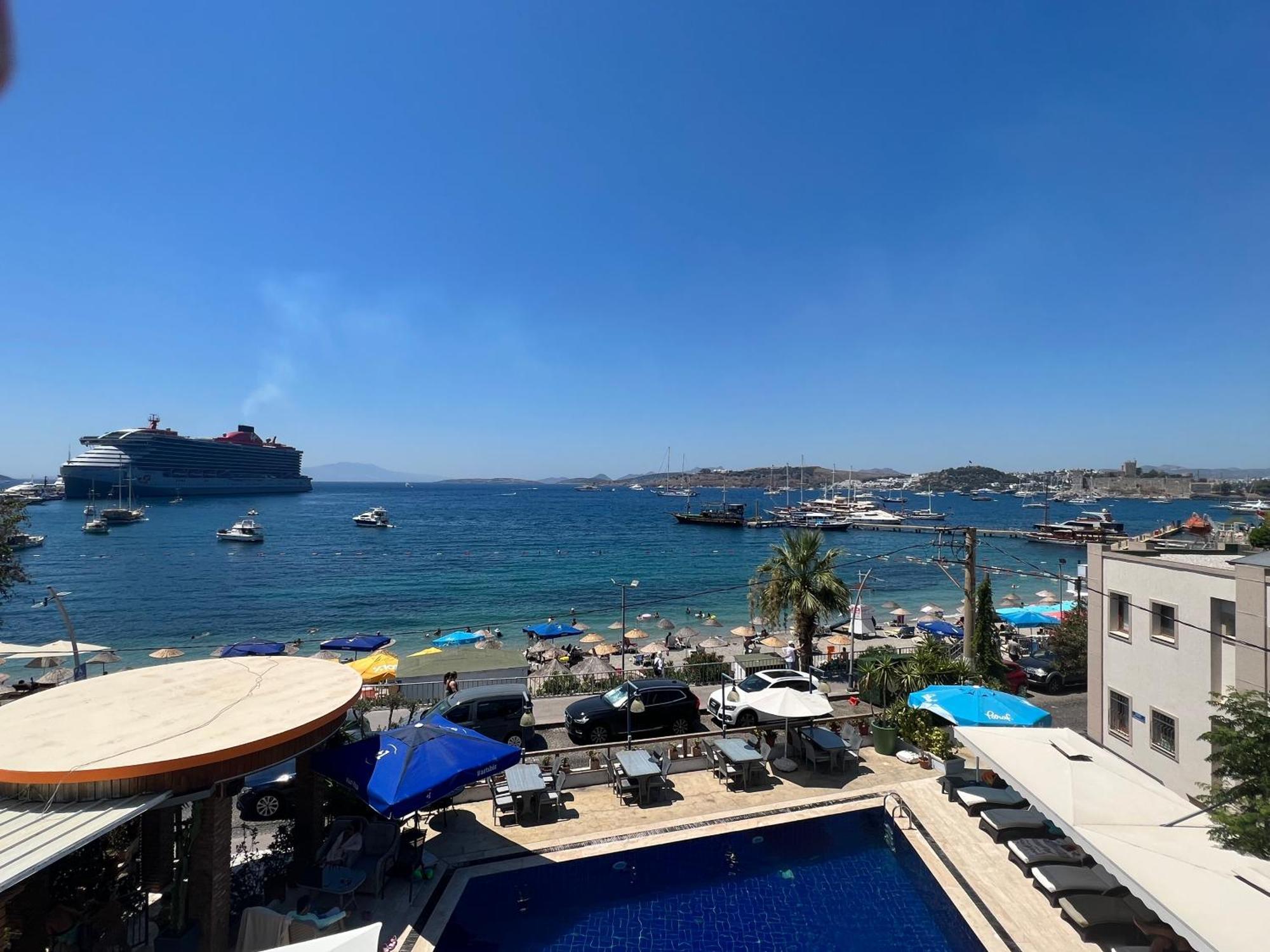 Akkan Hotel 3*