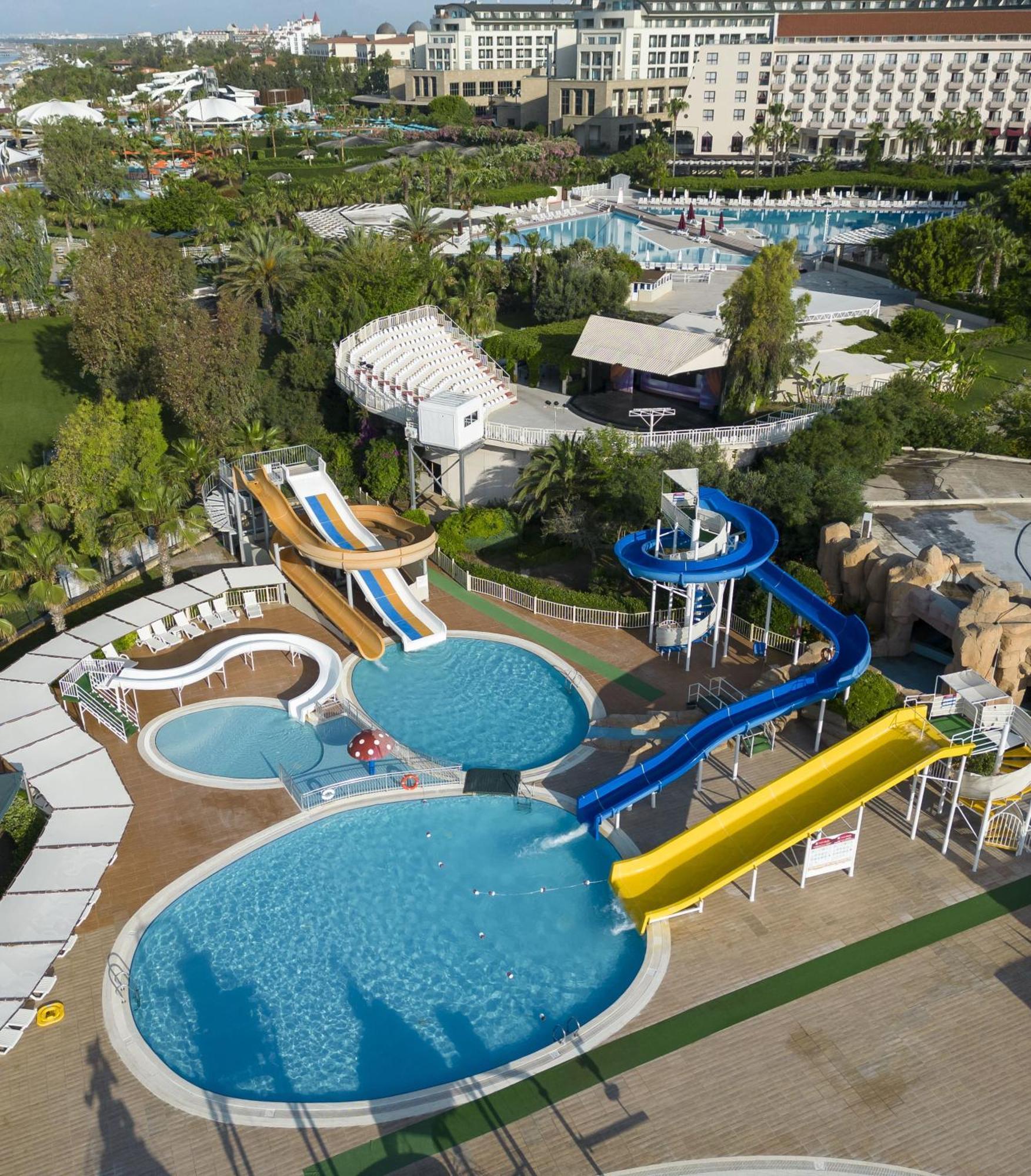 Kaya Hotel