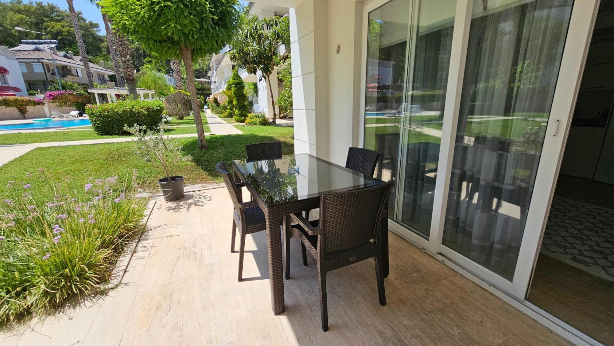 Atalos Apart In The Center With Pool And Wi-fi Apartment