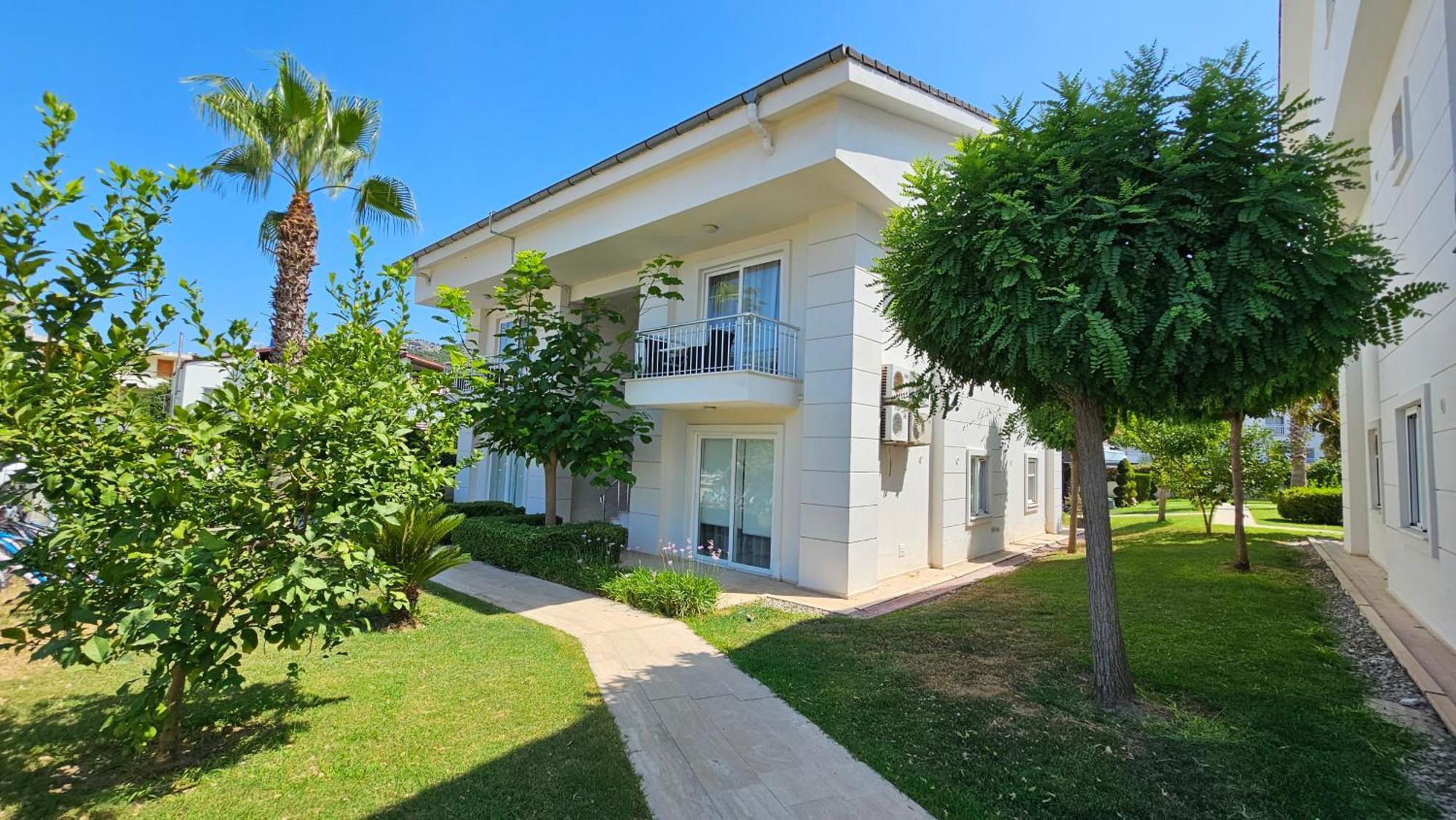 Apartment Atalos Apart In The Center With Pool And Wi-fi *