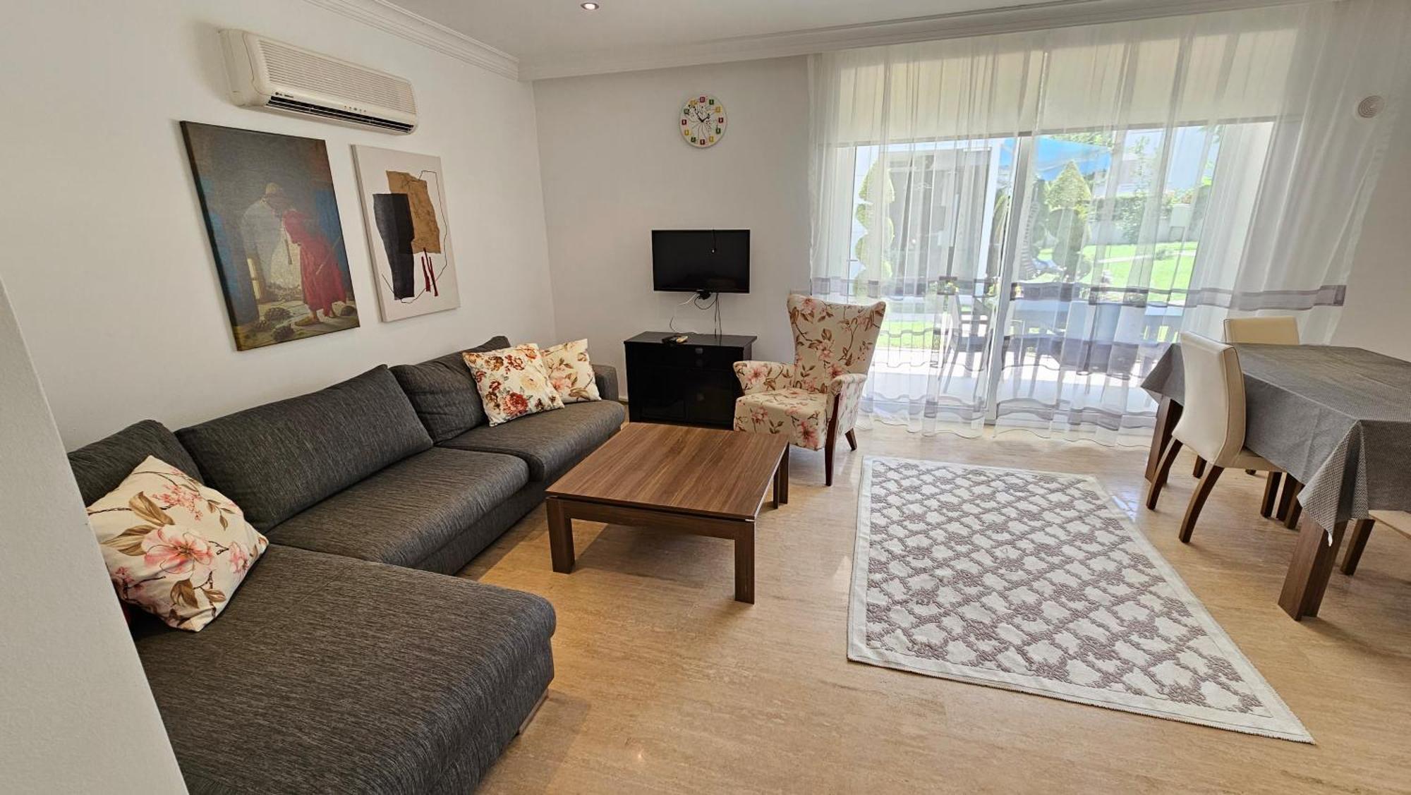 Atalos Apart In The Center With Pool And Wi-fi *