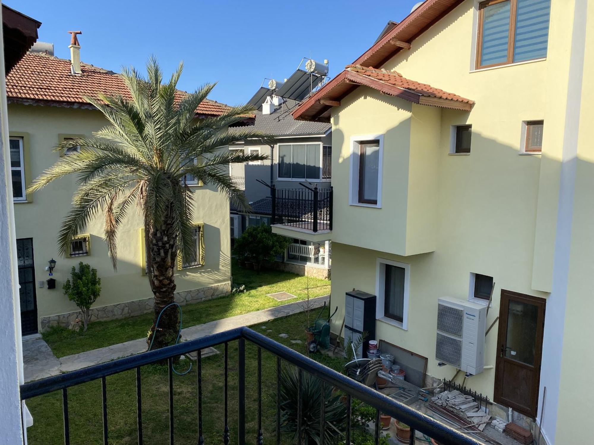 Aparthotel Yali