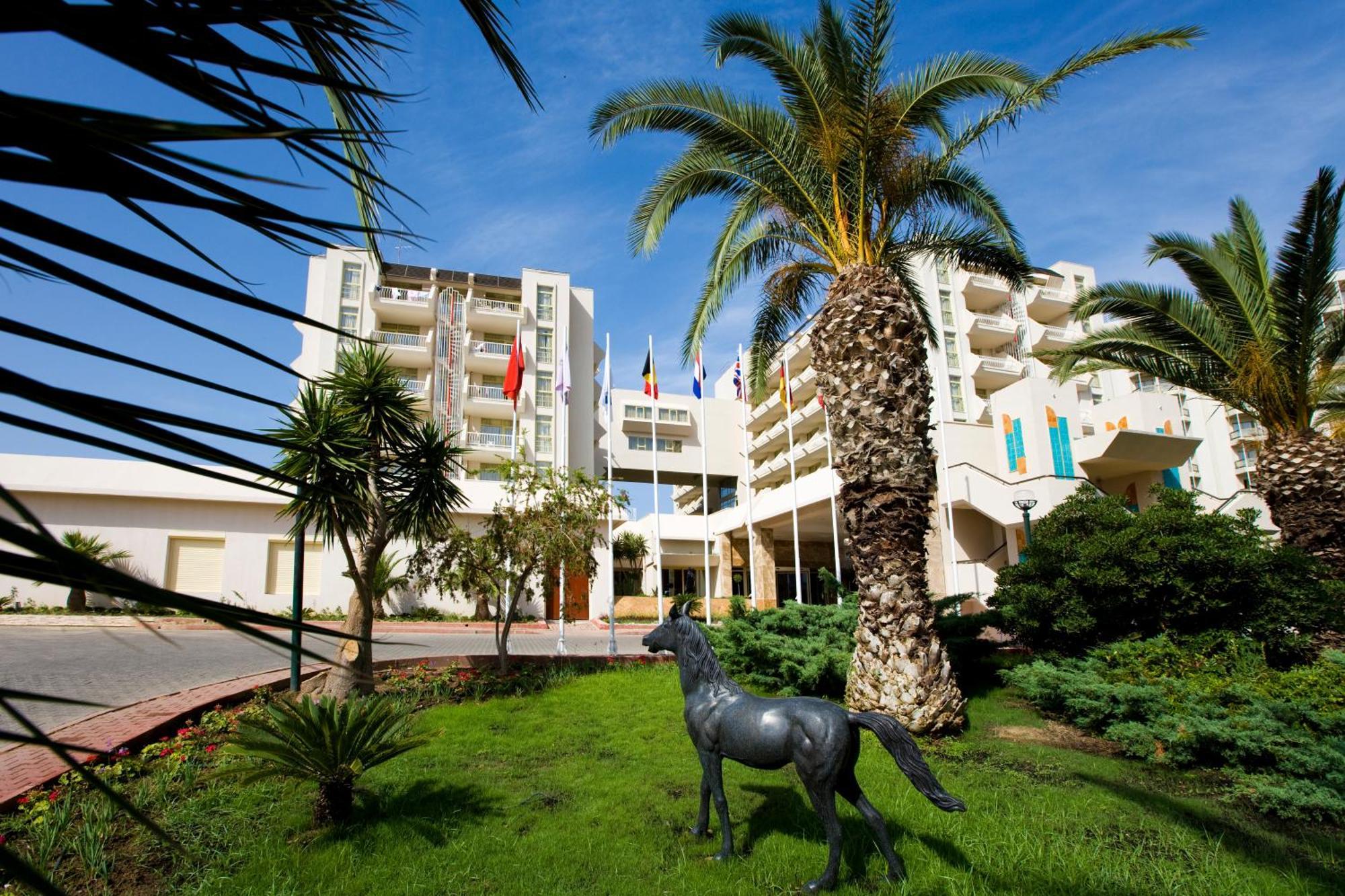 Hotel Fantasia Deluxe