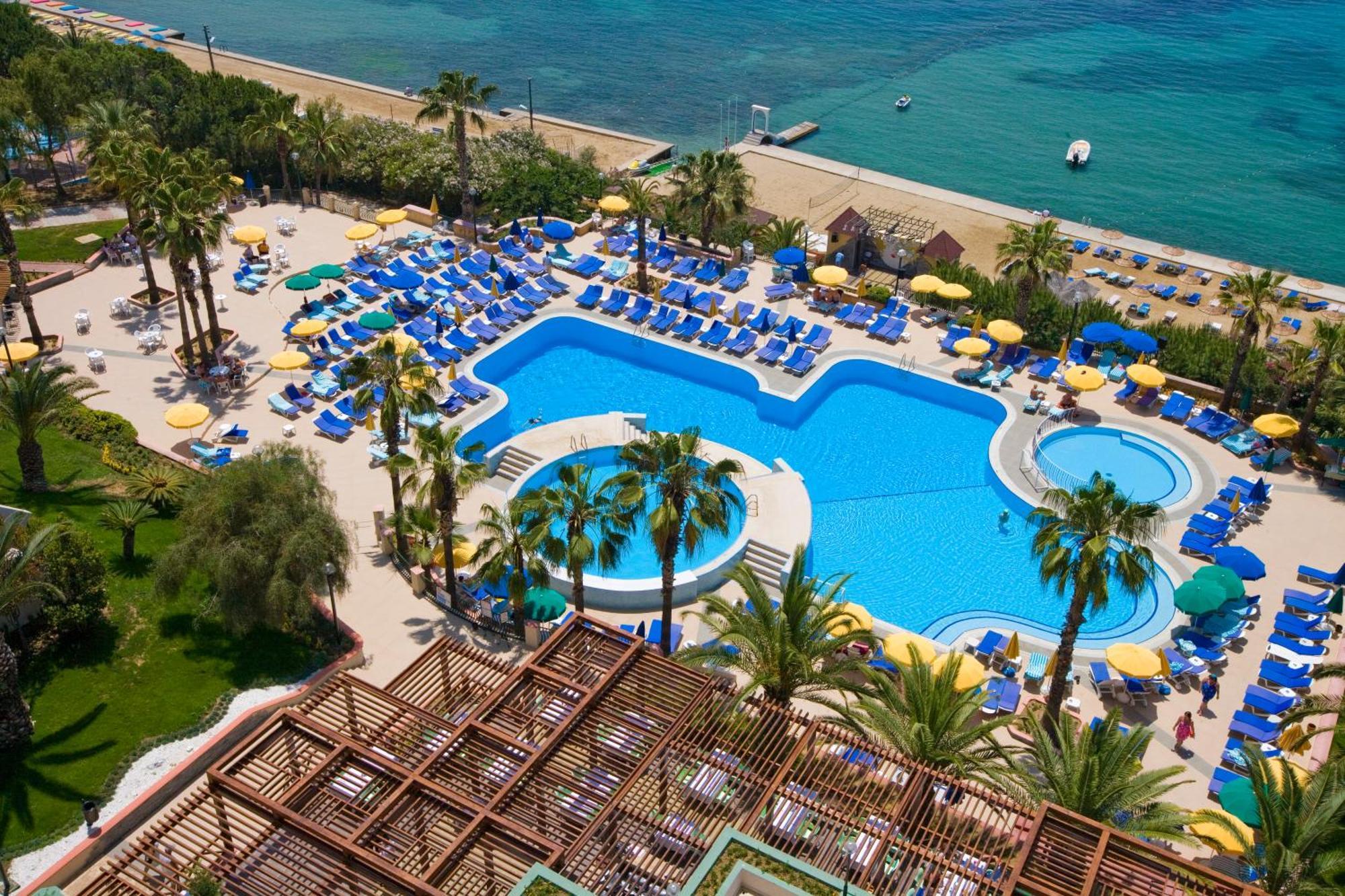 Fantasia Deluxe Kusadasi