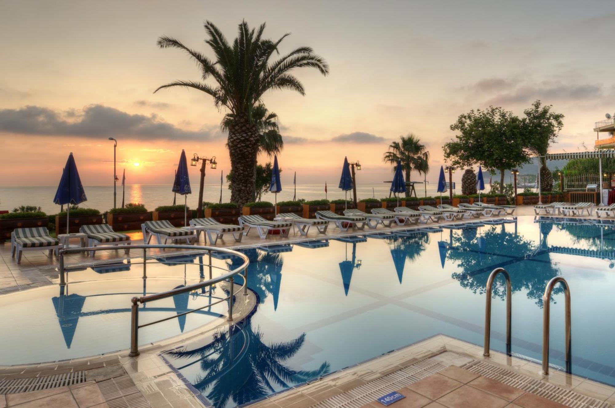 Valeri Beach Kemer