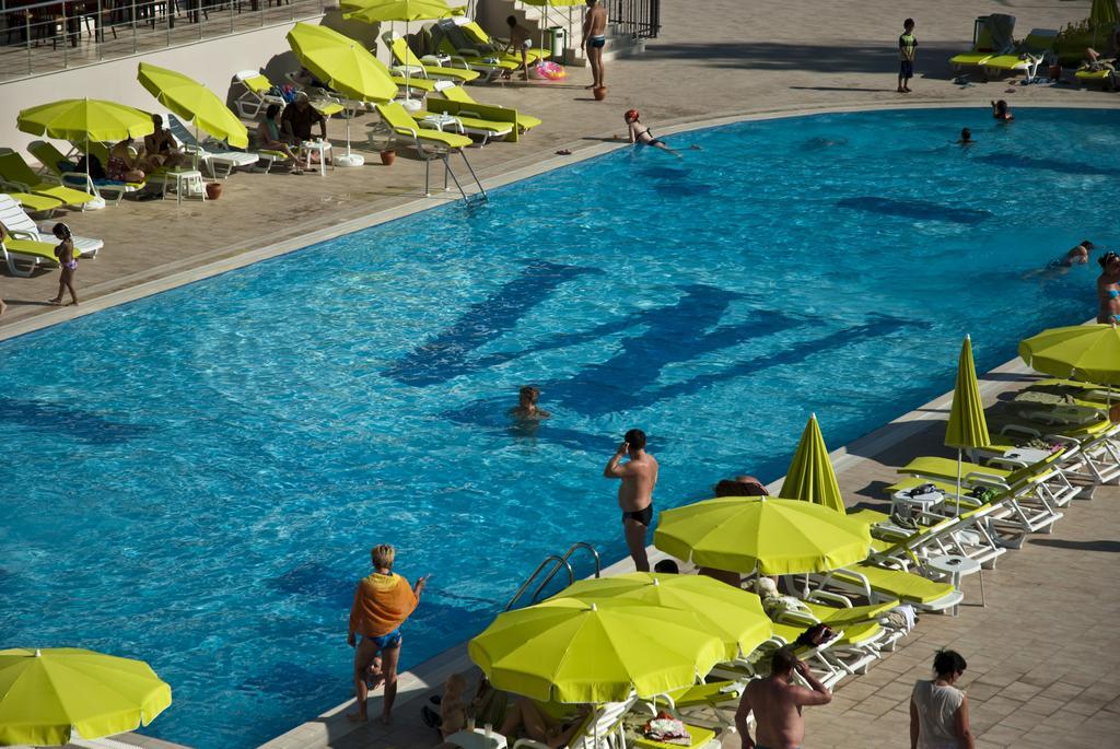 Hotel Mg White Lilyum 3*