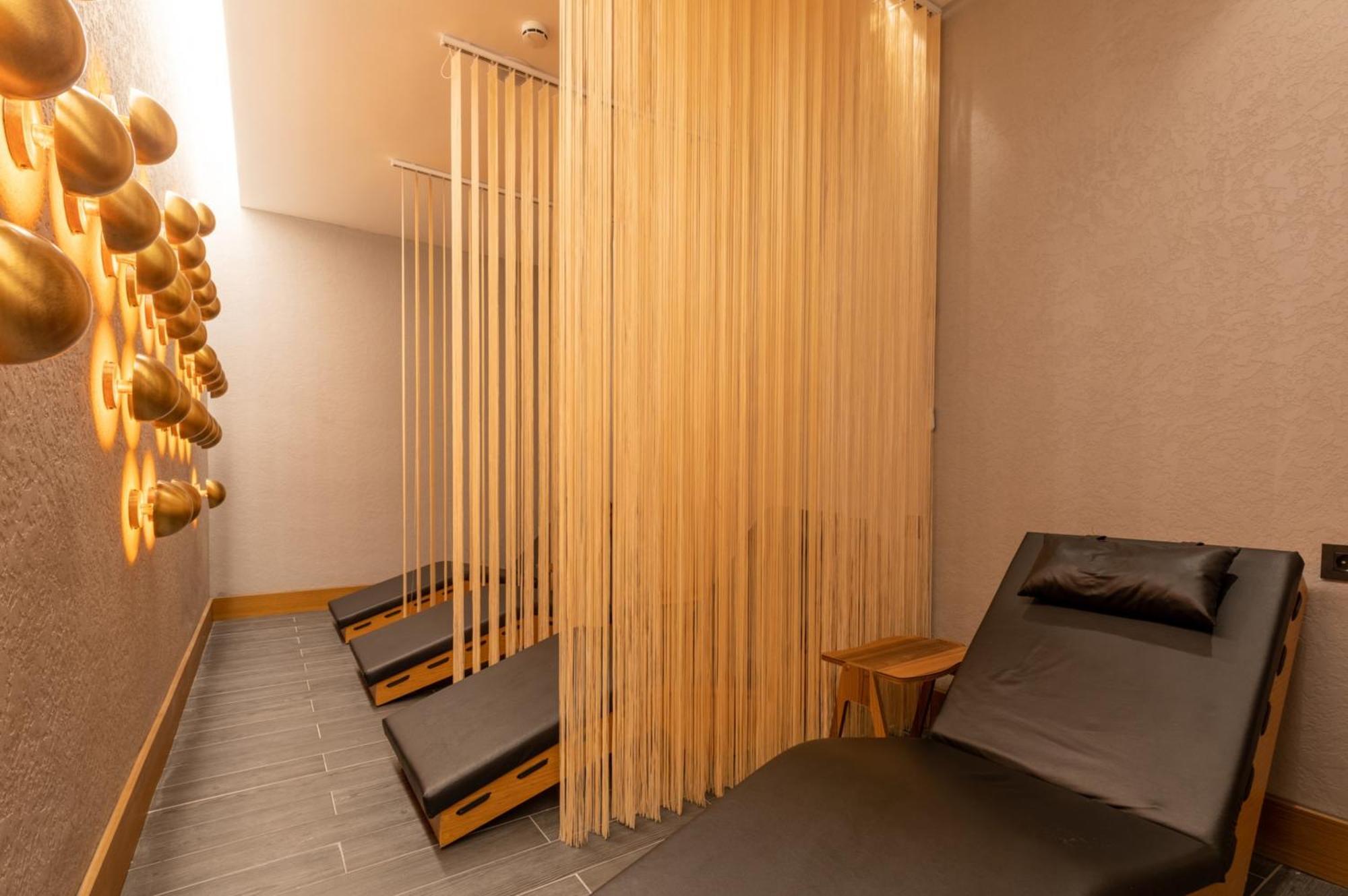 Unique Life Style Hotel