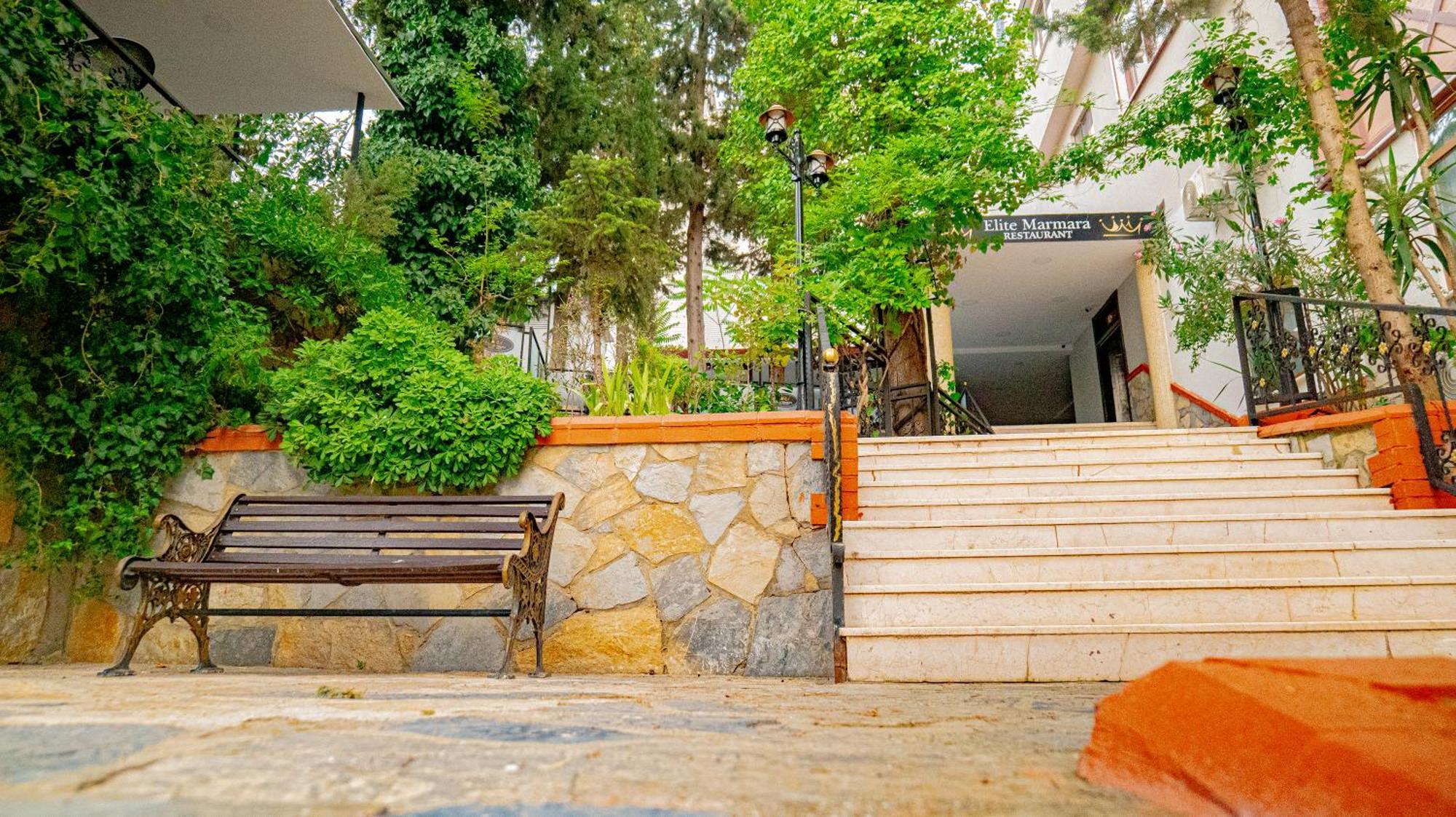 Elite Marmara Bosphorus Camlica Hotel