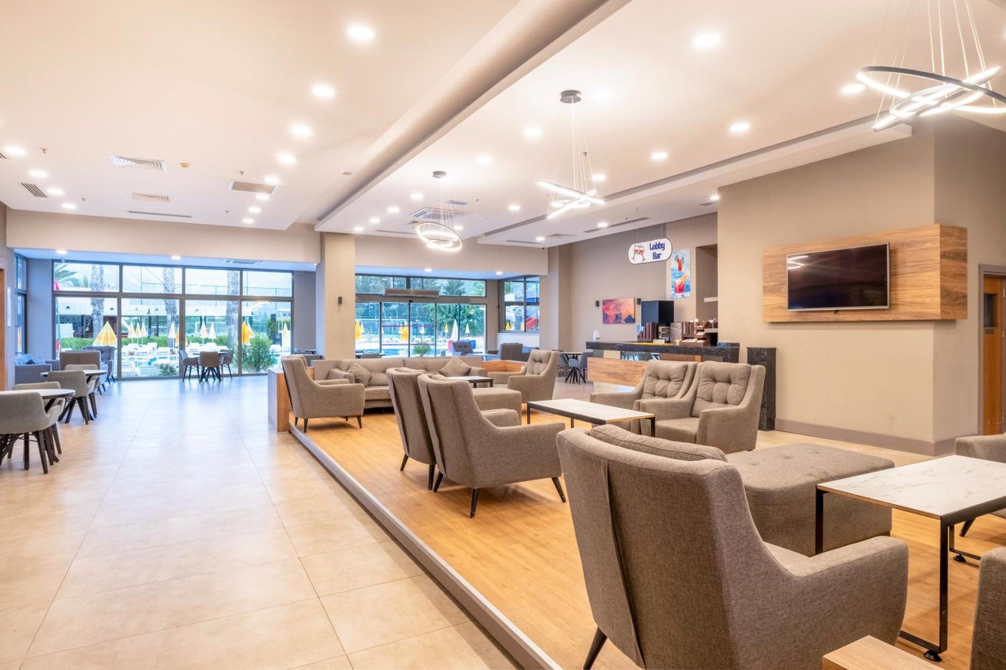 Viking Park Hotel 4*