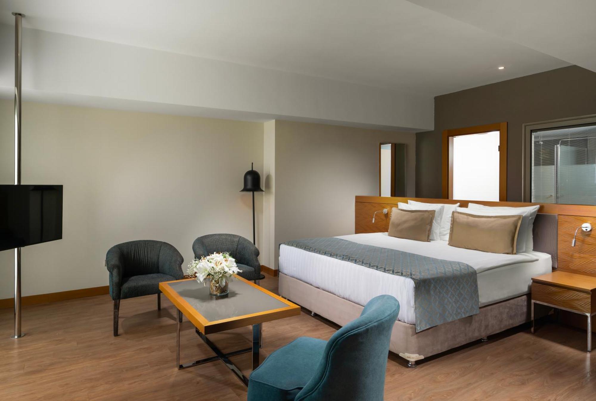 Liberty 5* Kusadasi