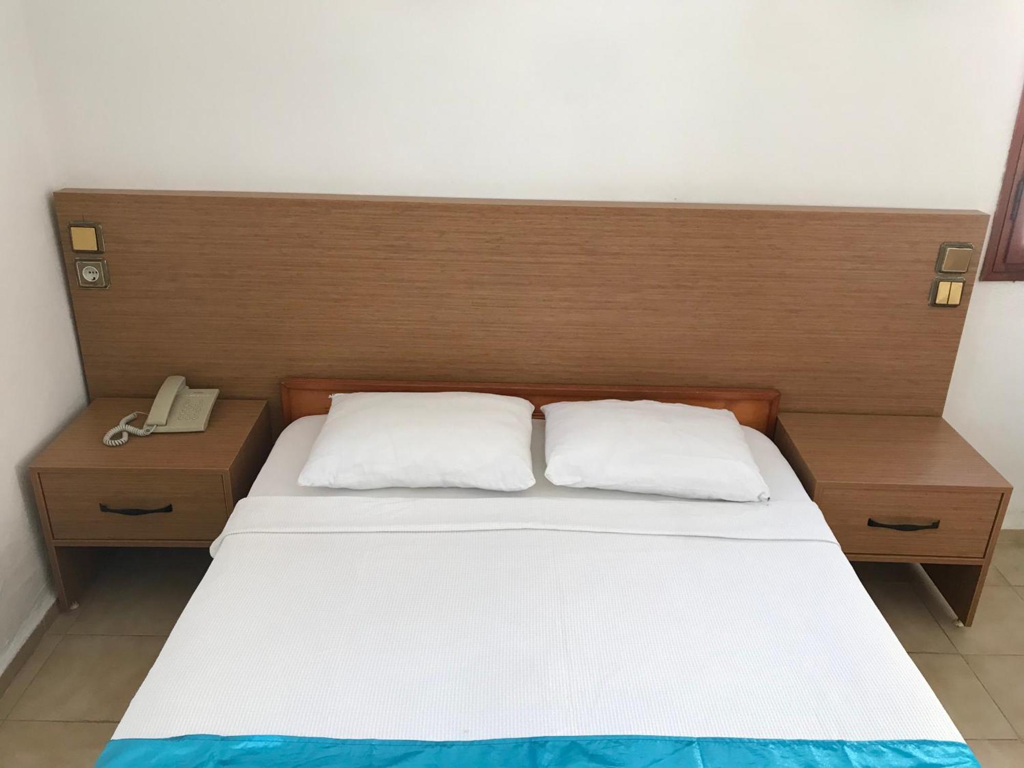 Ali Baba Hotel 2*