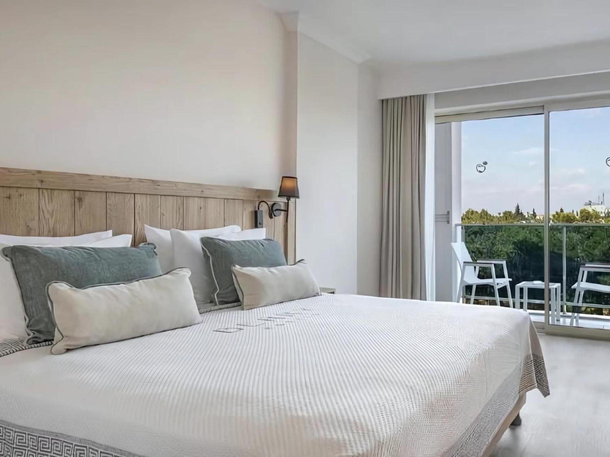 Berry Blue Hotel 5*
