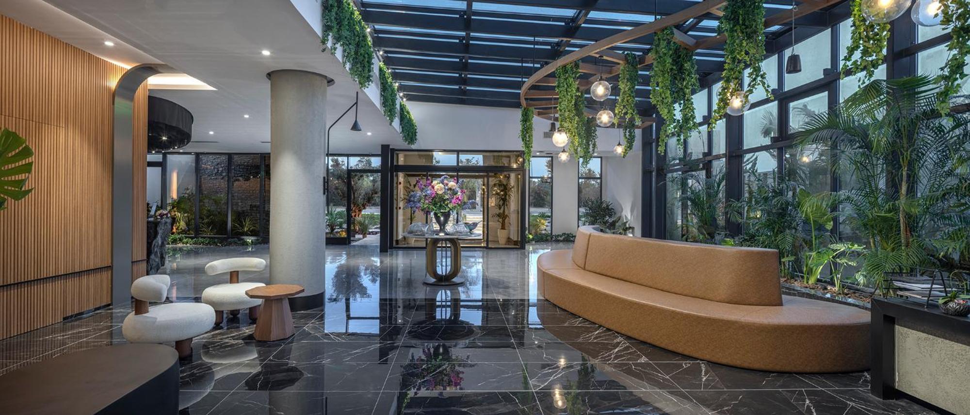 Berry Blue Hotel 5*