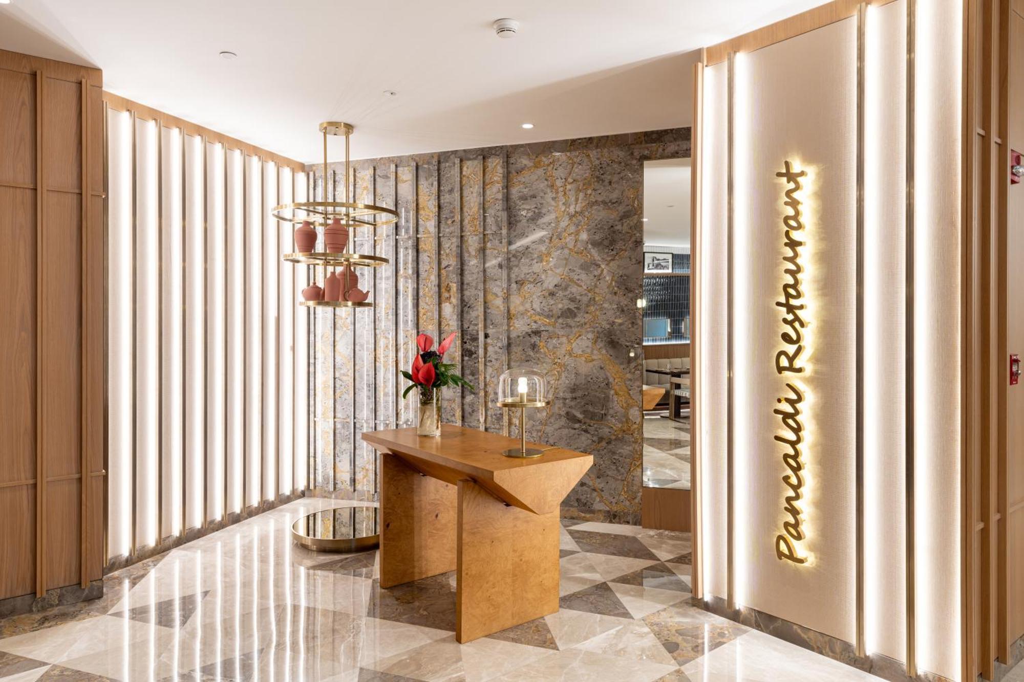 Ramada Plaza By Wyndham City Center (adults Only) Hotel 5*
