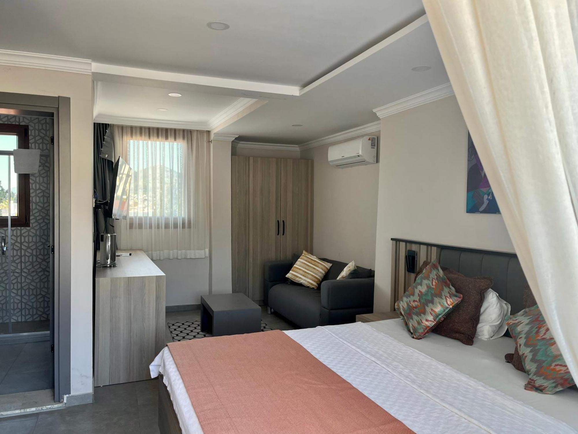 Akkan Hotel