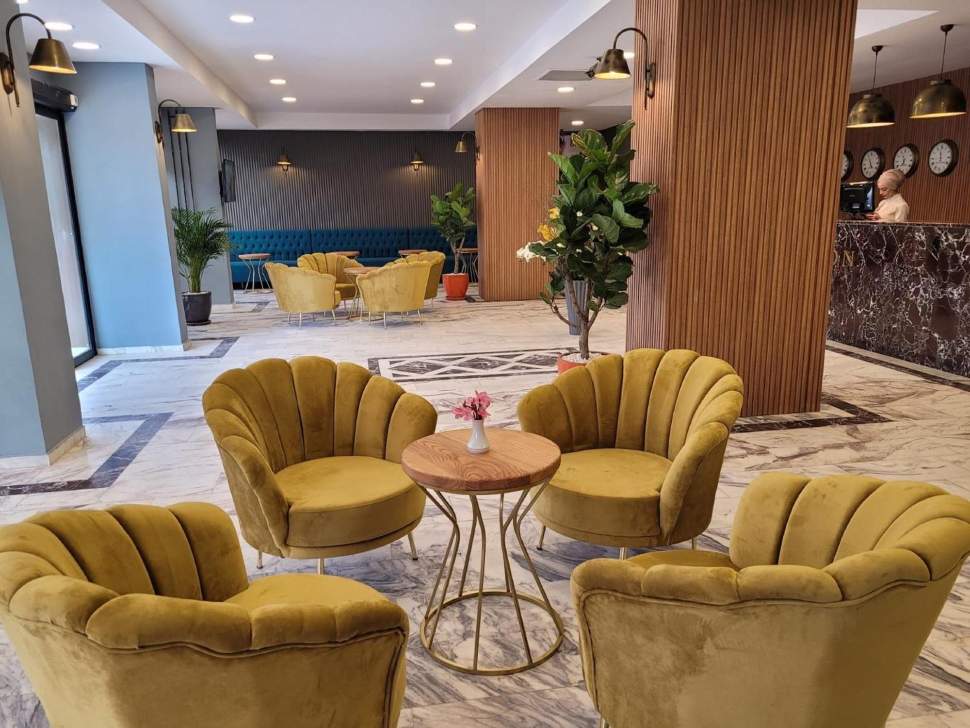 Cashmere Hotel 4*