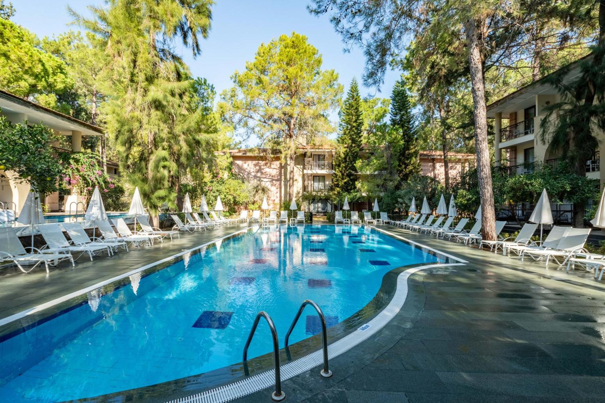 Champion Holiday Village Resort