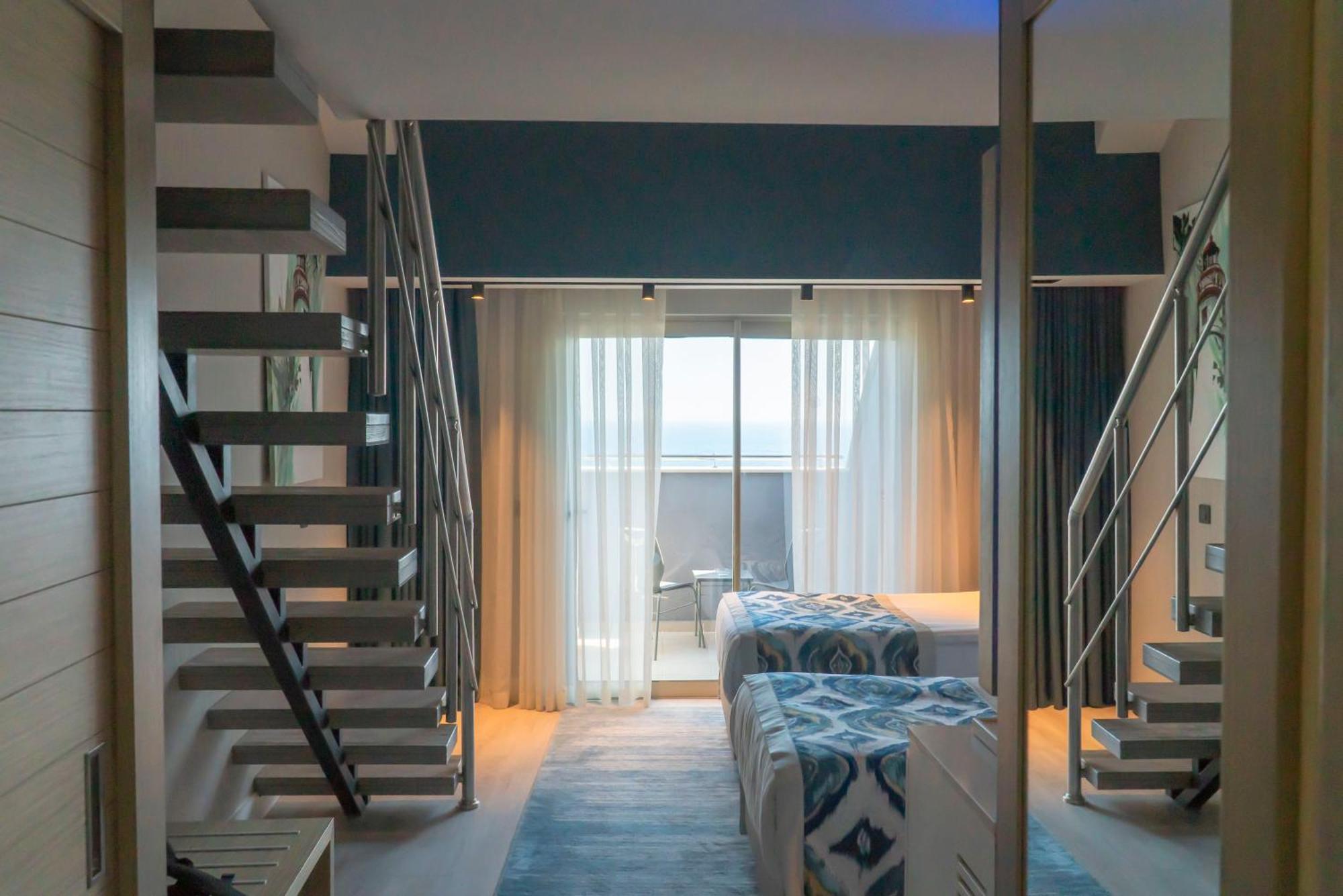 Hotel Royal Wings 5*