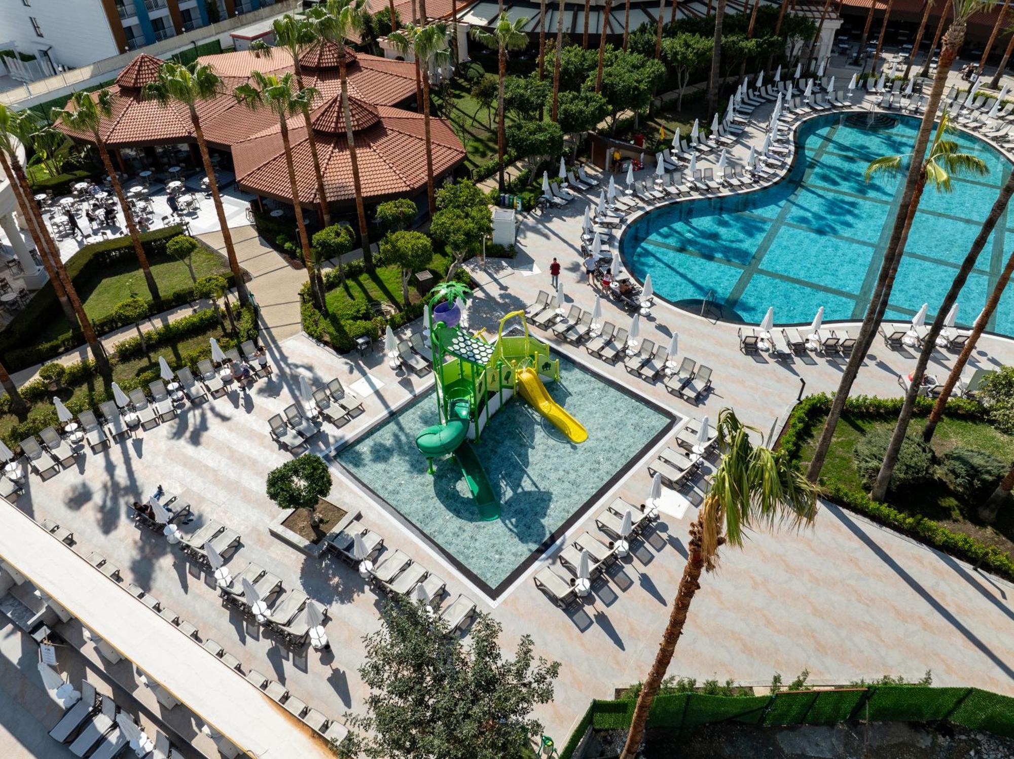 Numa Club Hotel