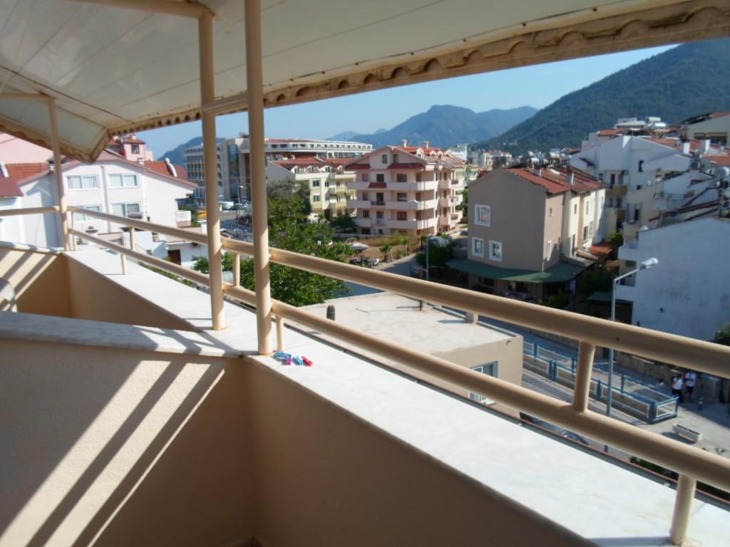 Banana Aparthotel