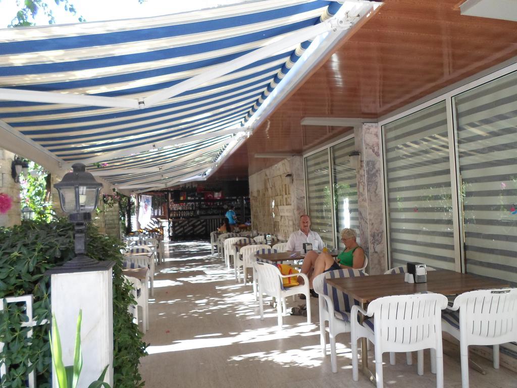 Myra Hotel 3*