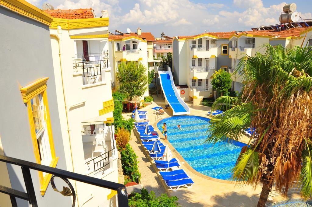 Hotel Midnight Sun 3*