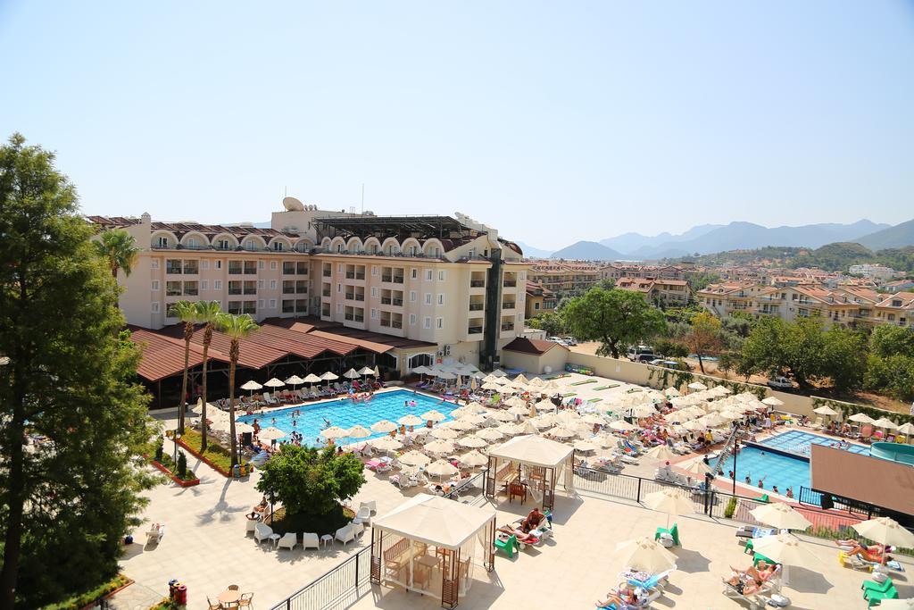 Hotel Julian Club 4*