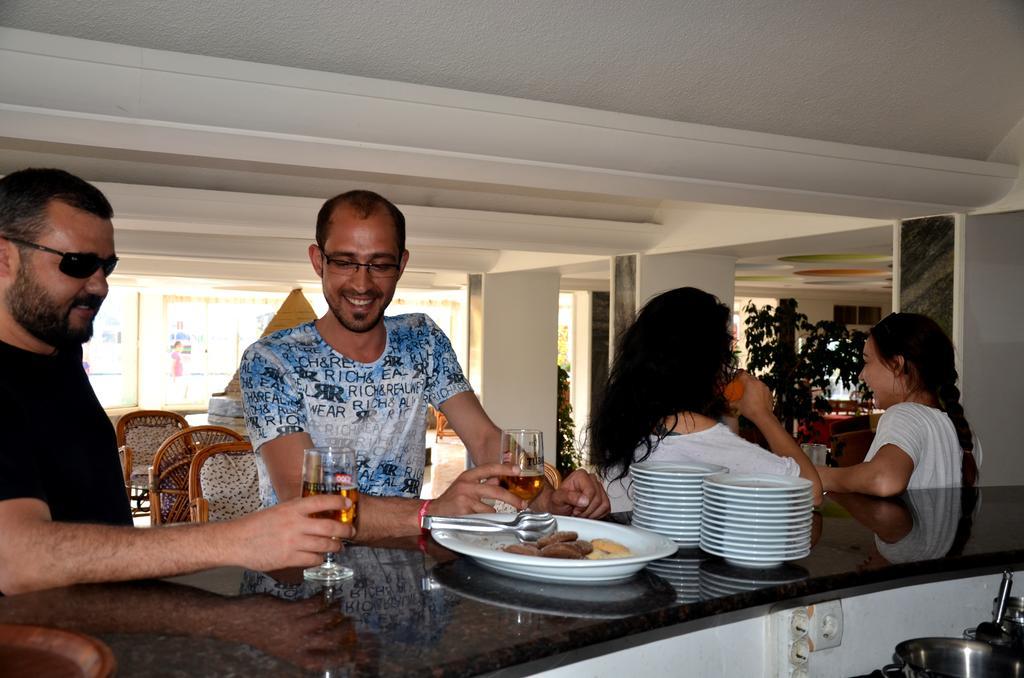 Orient Hotel 4*