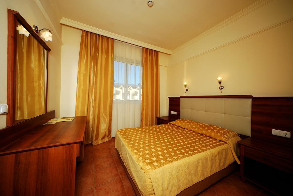 Hotel Luna Deluxe 5*