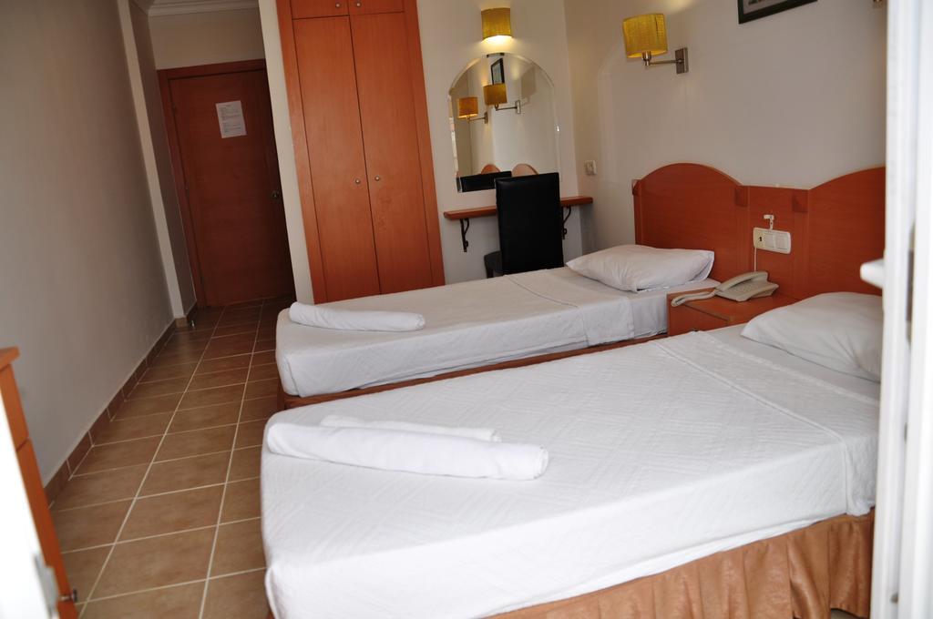Hotel Blue Park Armutalan