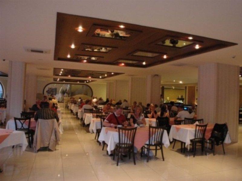 Hotel Grand Ideal Premium 5*