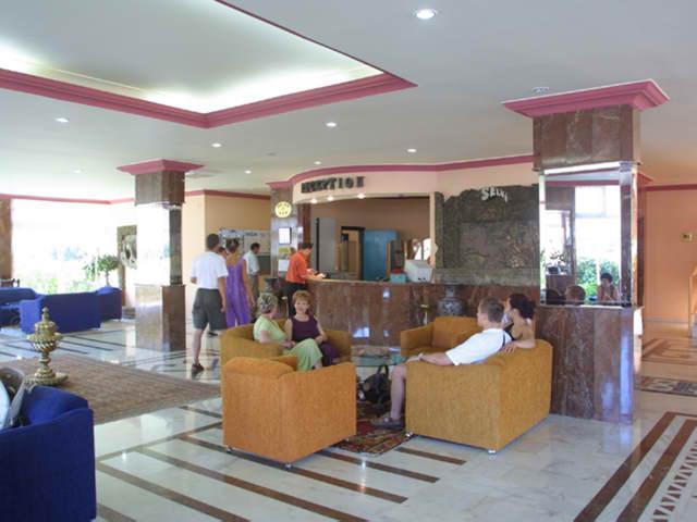 Hotel Selvi 3*