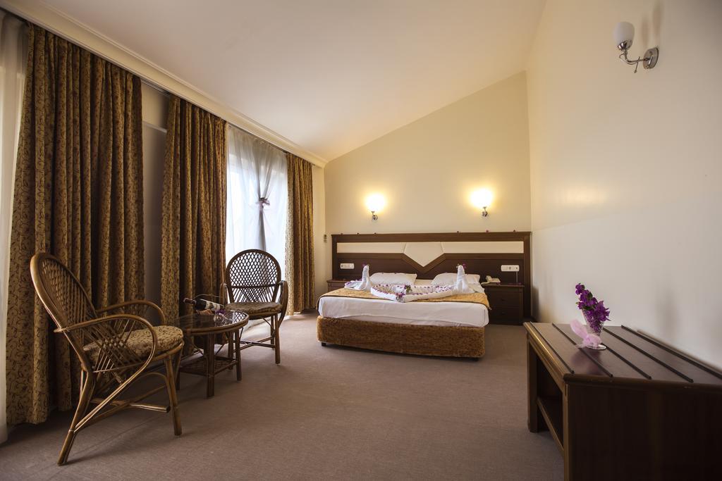 Valeri Beach 3*