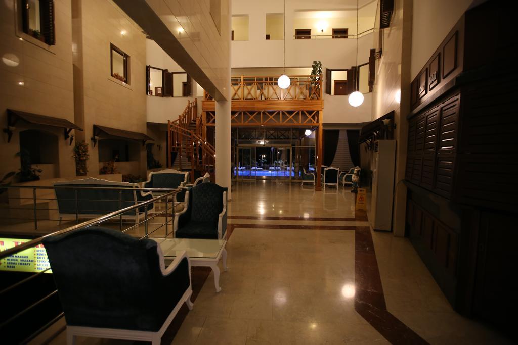 Valeri Beach Hotel
