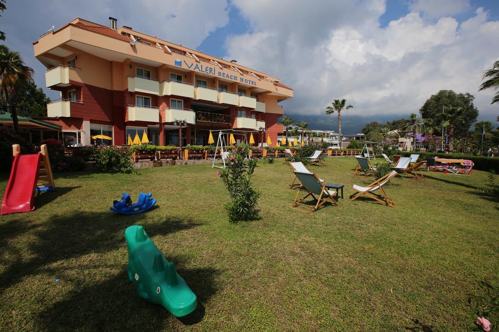 Hotel Valeri Beach