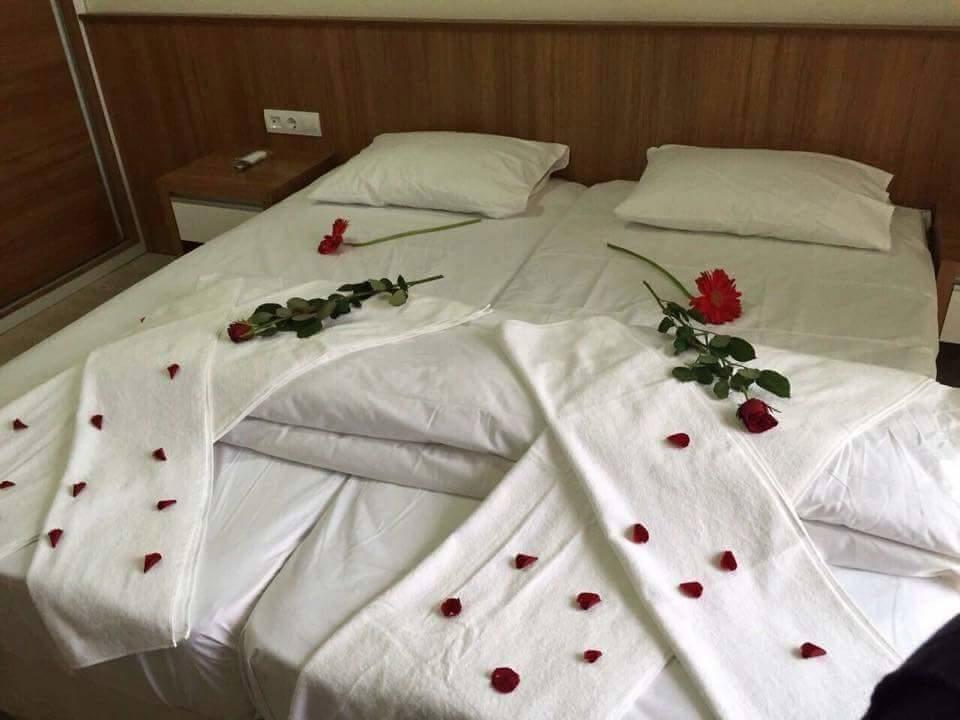 Hotel Palace - Halal Side