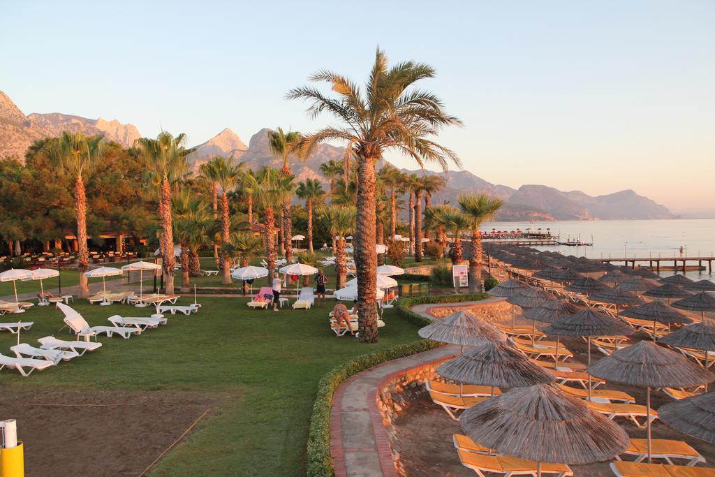 Resort Champion Holiday Village
