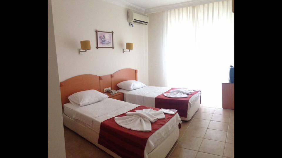 Blue Park Hotel Armutalan