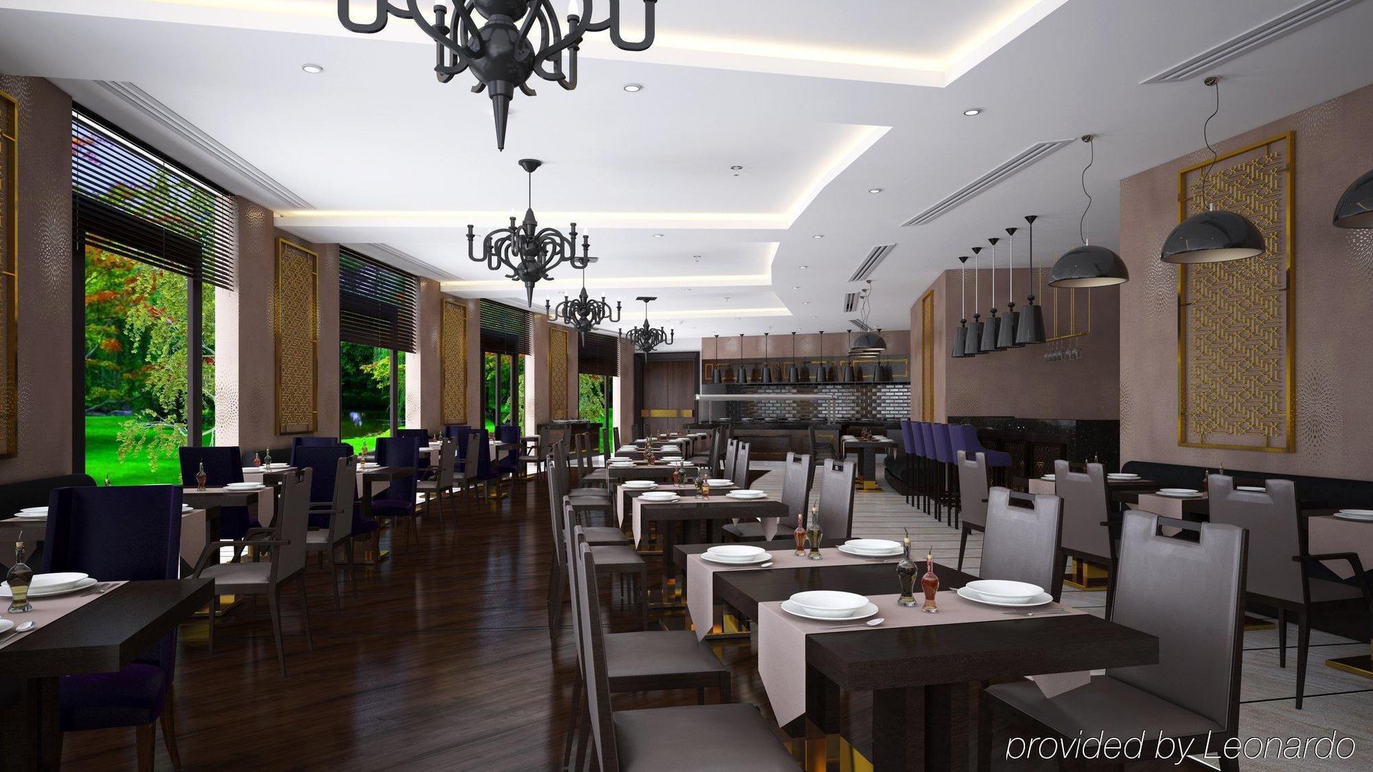 Hotel Crowne Plaza Oryapark By Ihg Istanbul