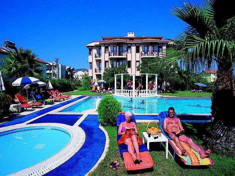 Hotel Golden Moon 3*
