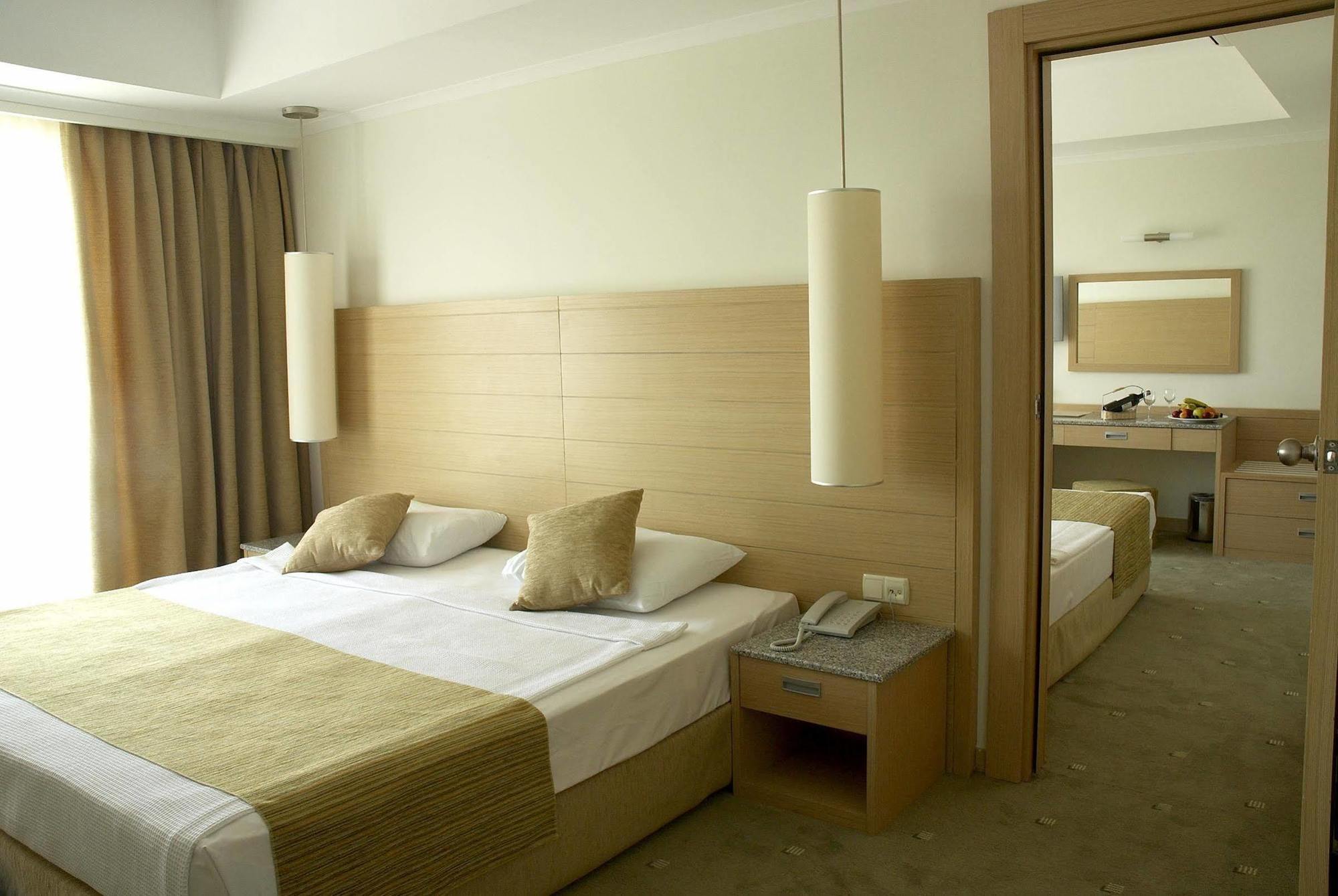 Resort Sealight 5*