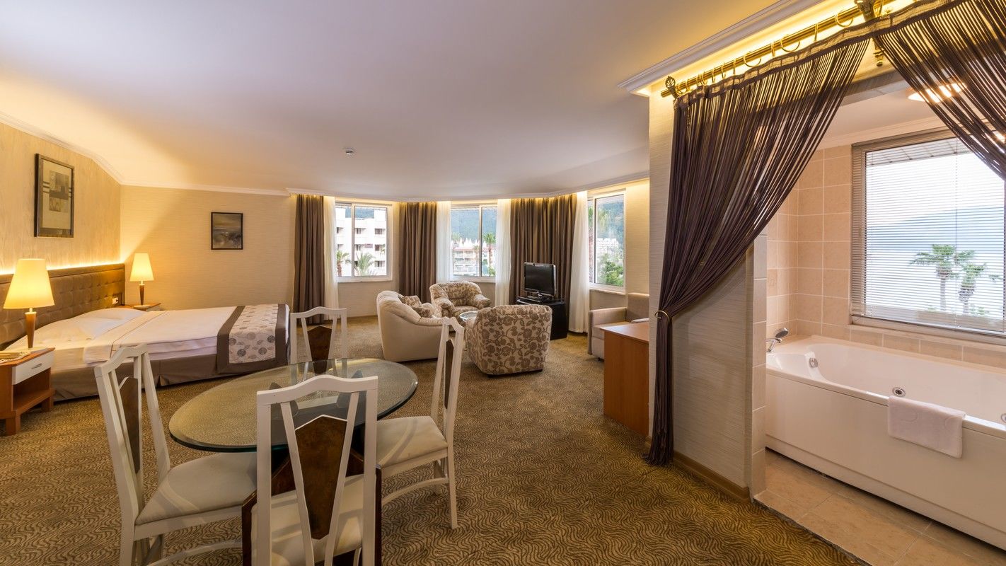 Letoile Hotel