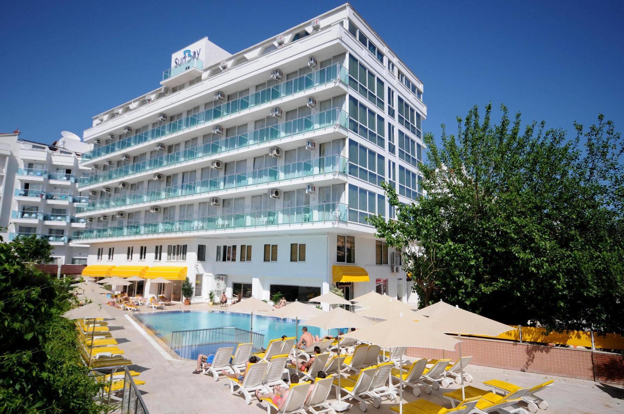 Sunbay Park Hotel 3*